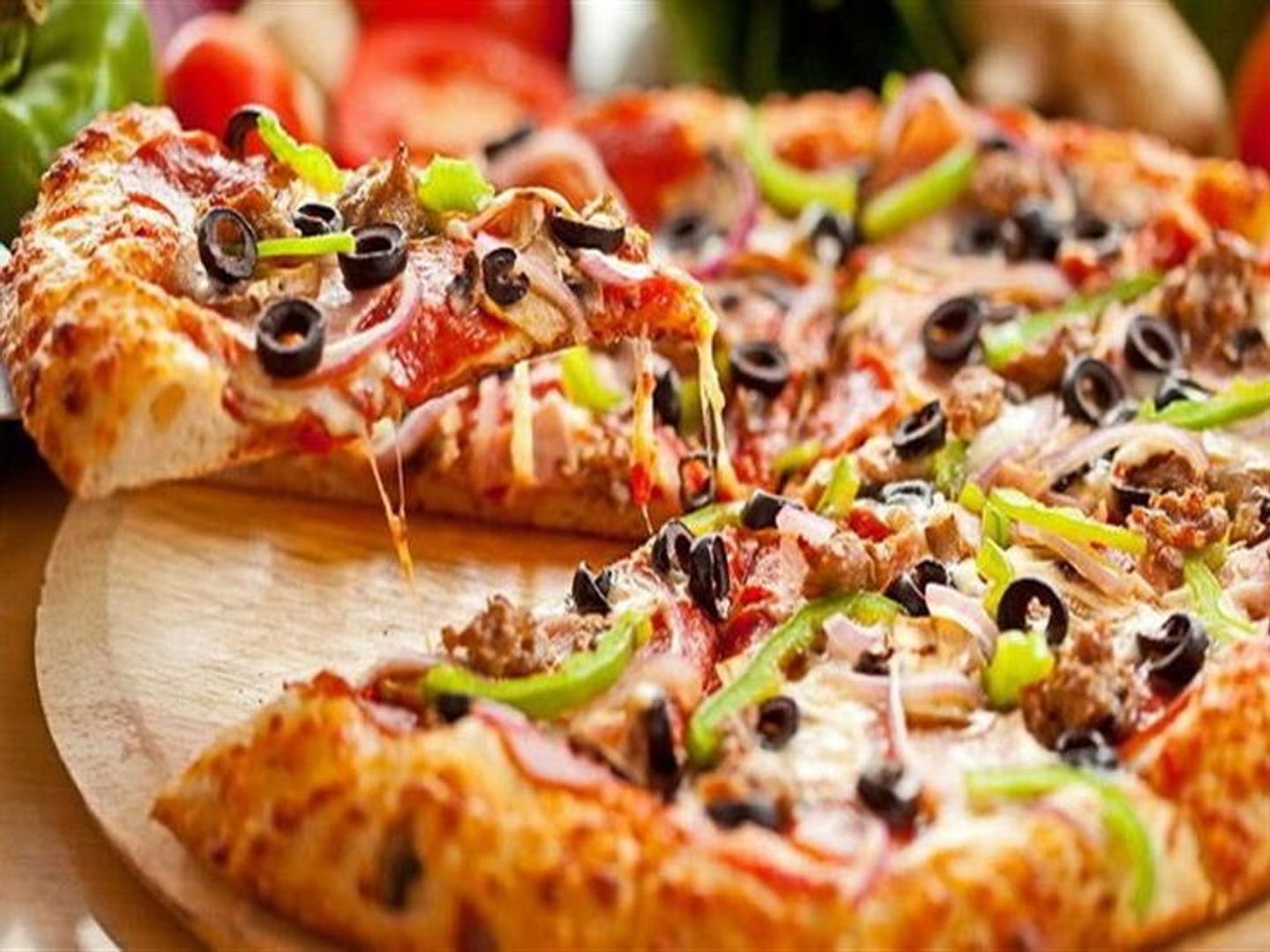 بيتزا مرتديلا - صغير