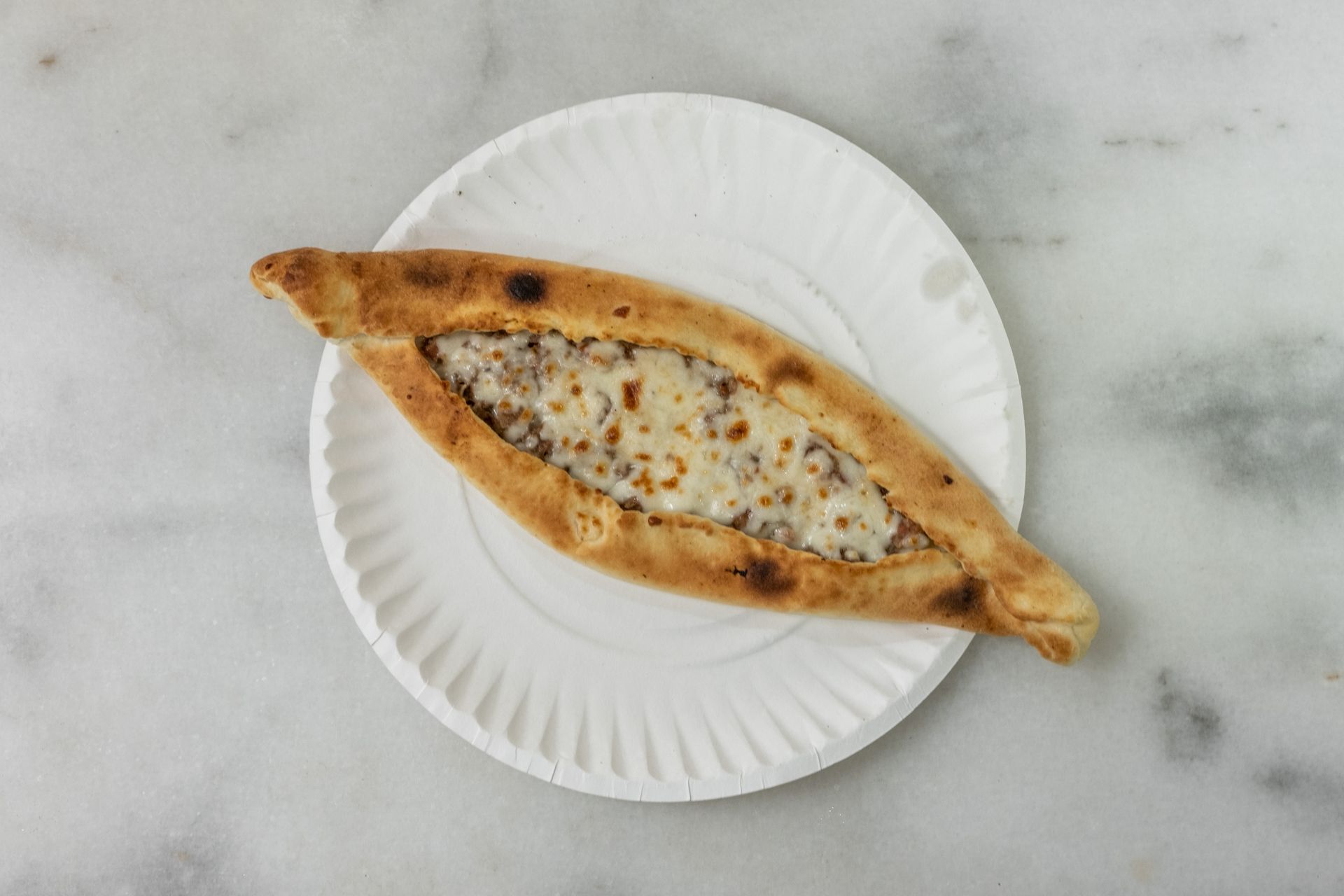 لحم بالجبن - وسط