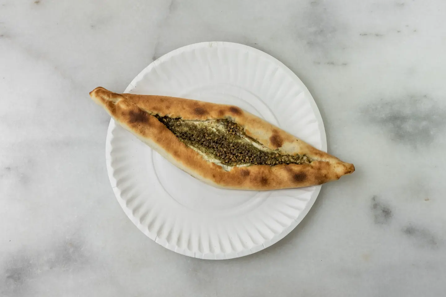 لبنة بالزعتر - وسط