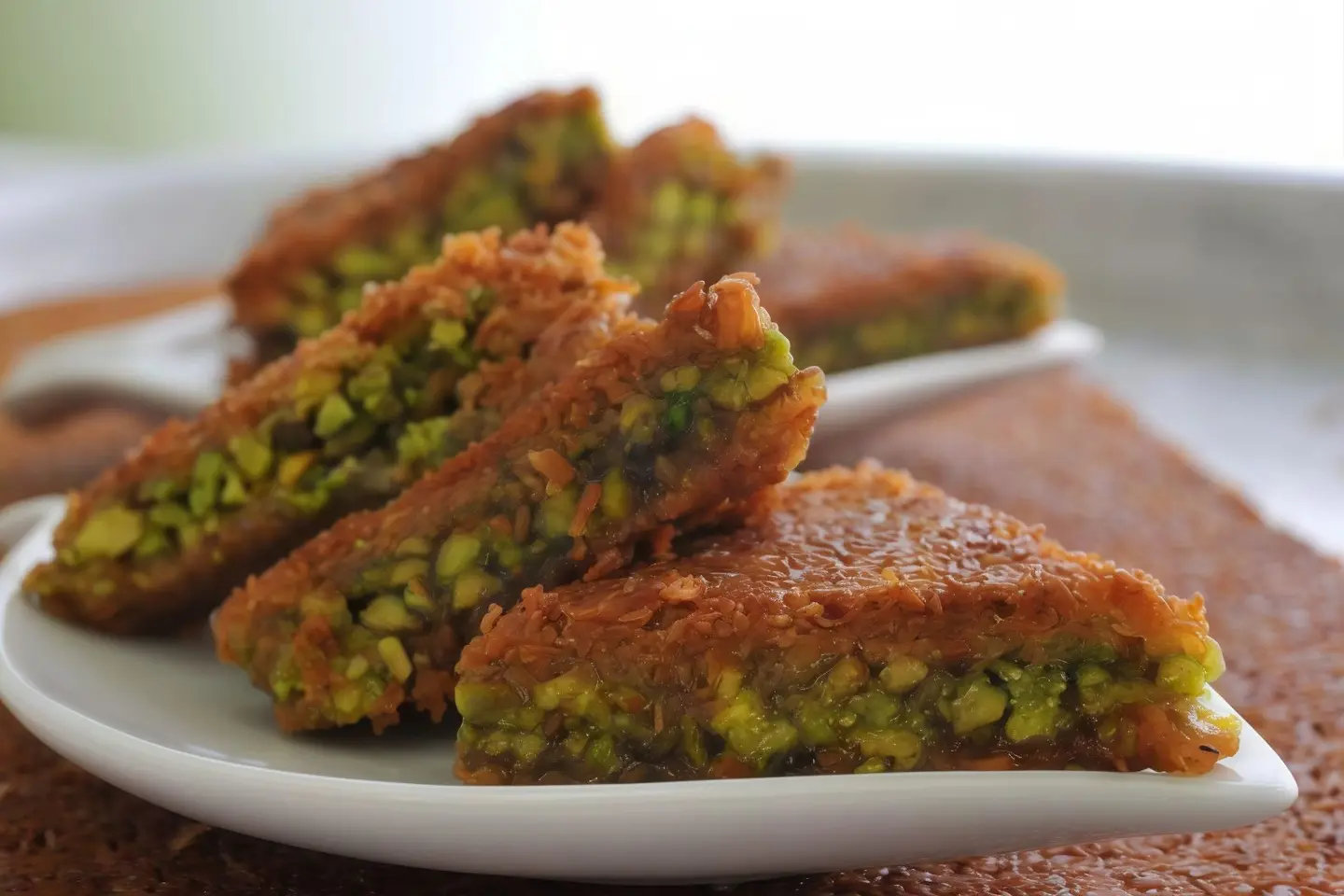 كنافه بالمكسرات بصمة - صغير