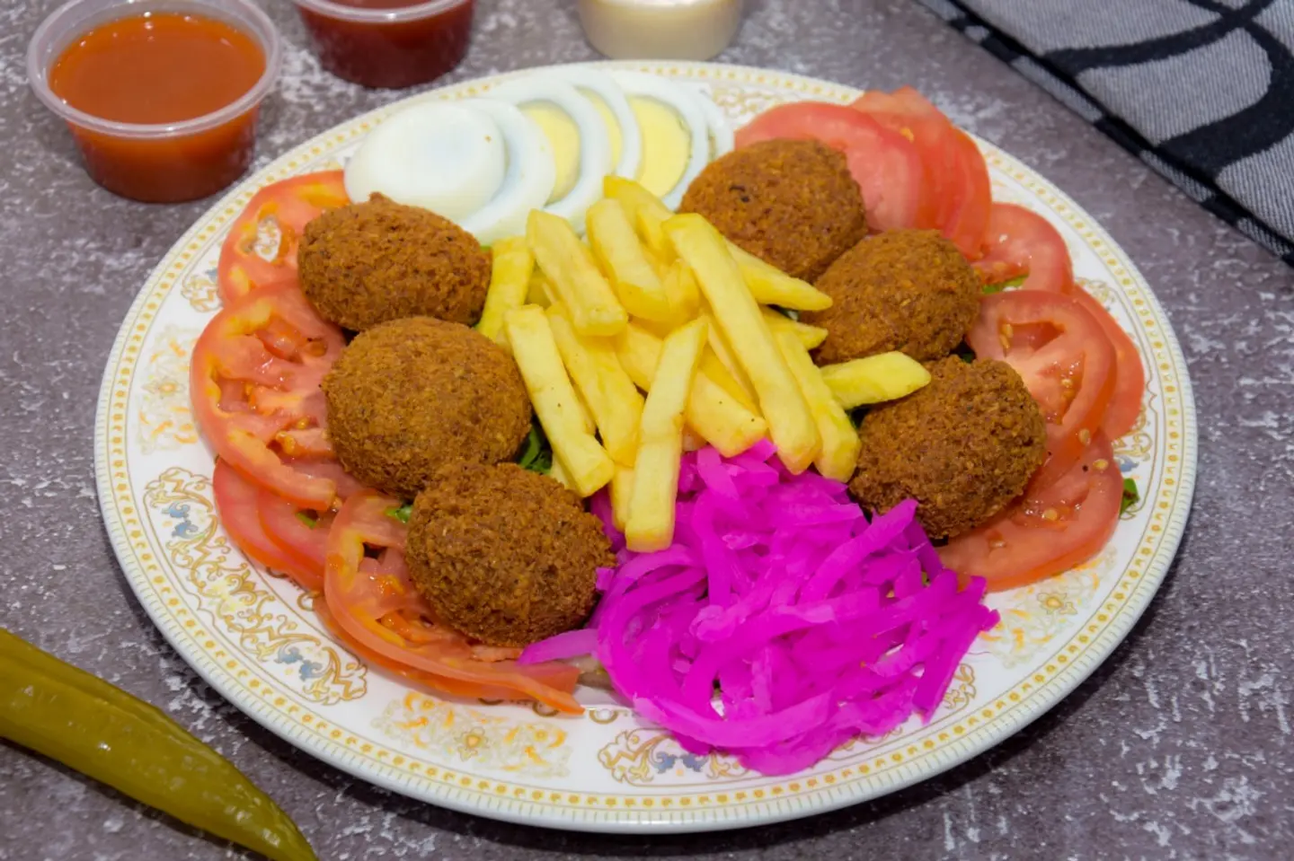 طبق فلافل  - صغير