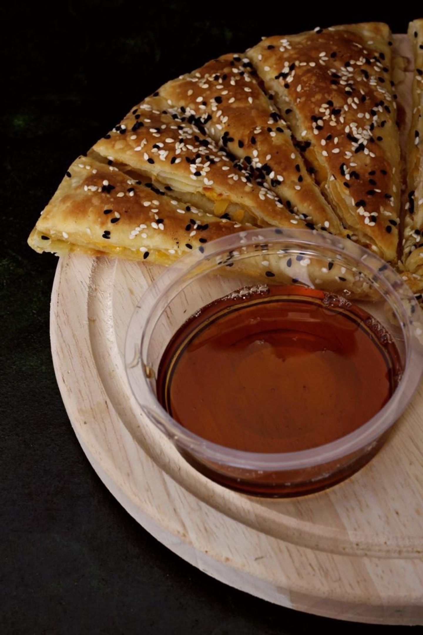 بنت الصحن بالجبن و العسل - صغير