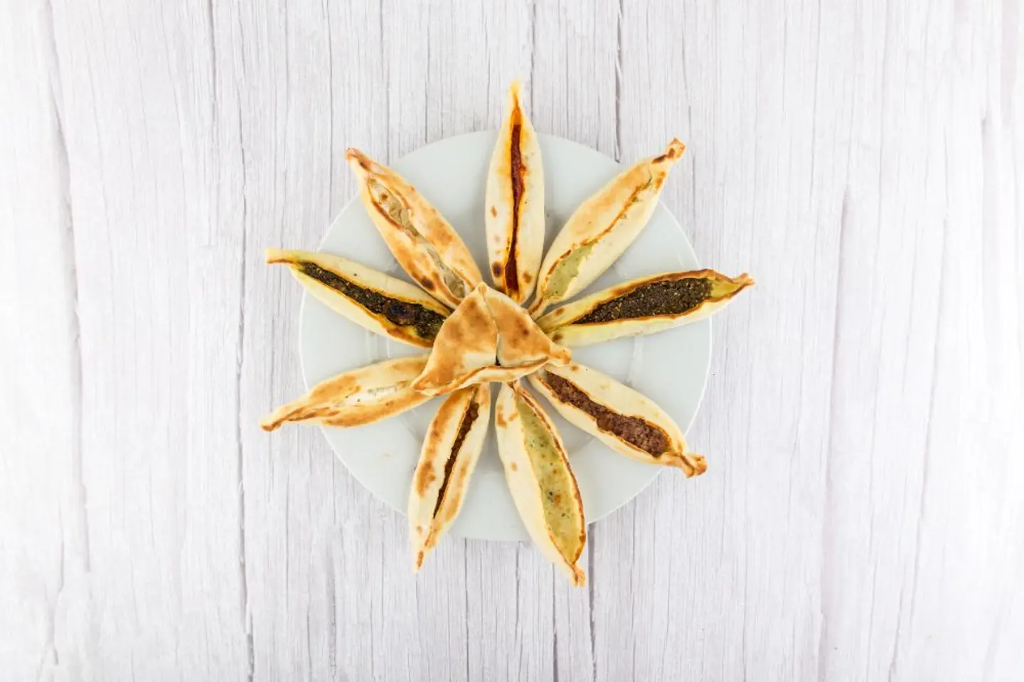 Sawaren Pastry Platter  - Kilo