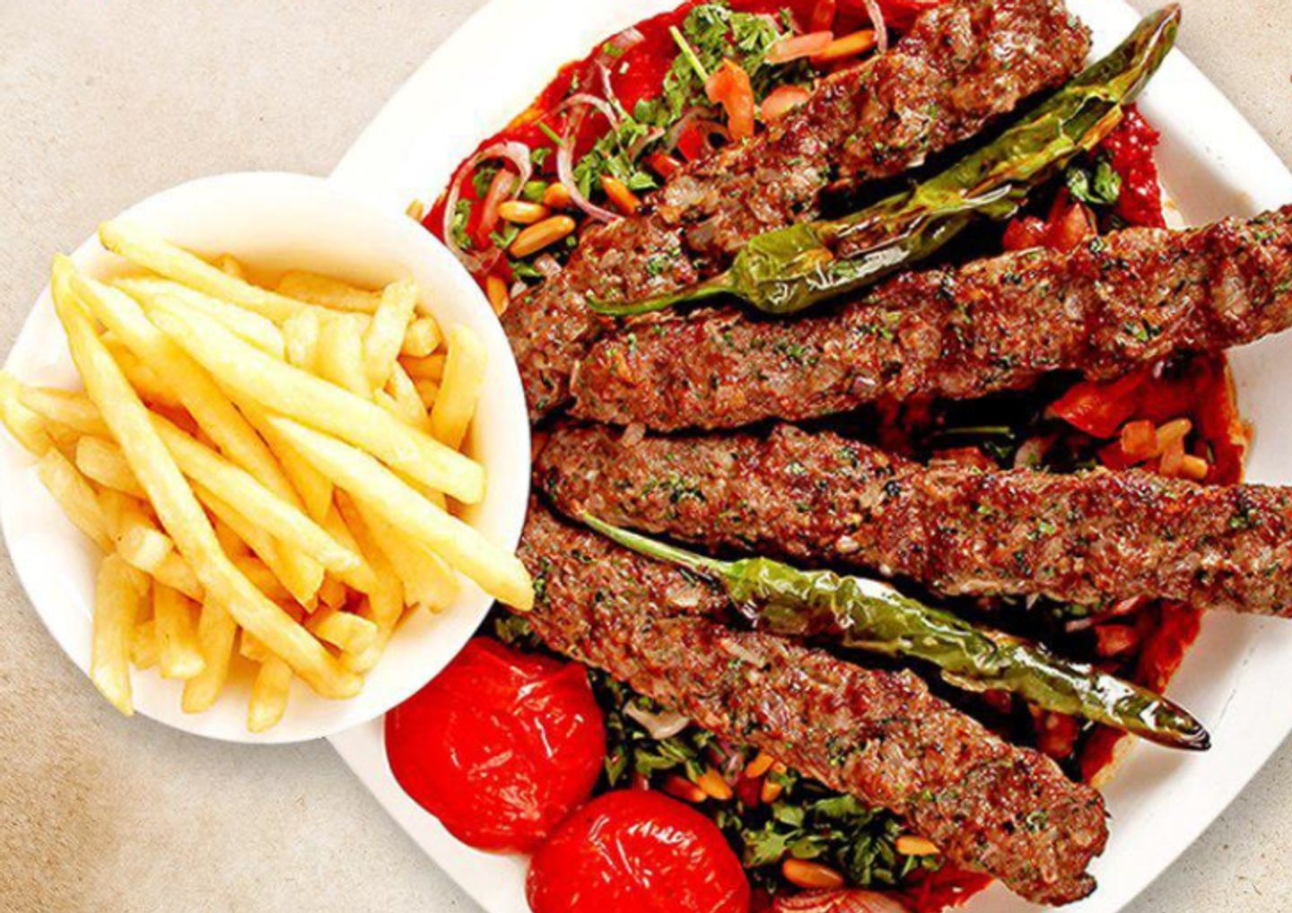 كباب دجاج - شخص