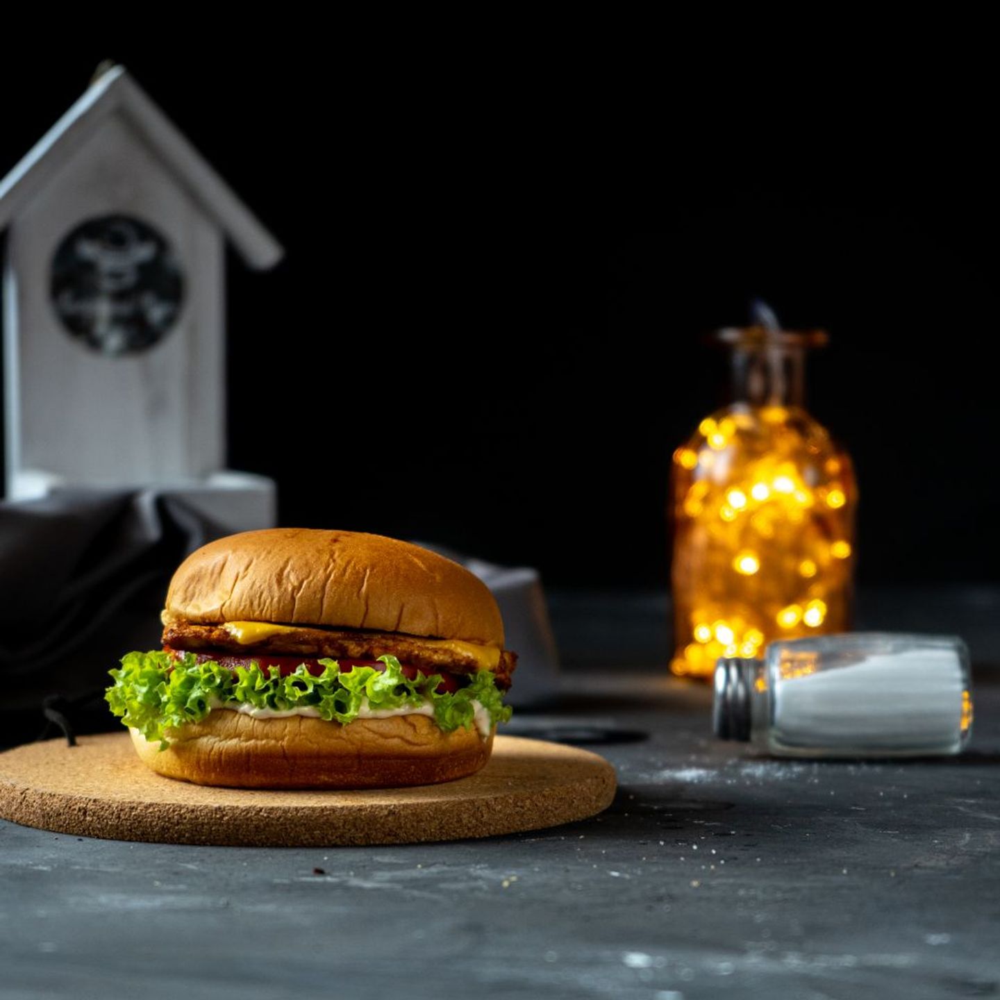 Classic Chicken Burger - Sandwich