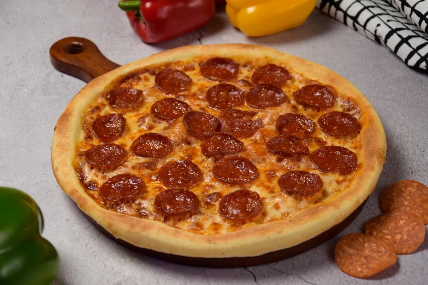 Milano Pizza - Medium