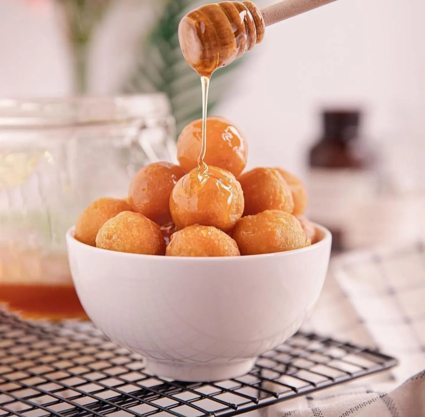 لقيمات عسل - صغير