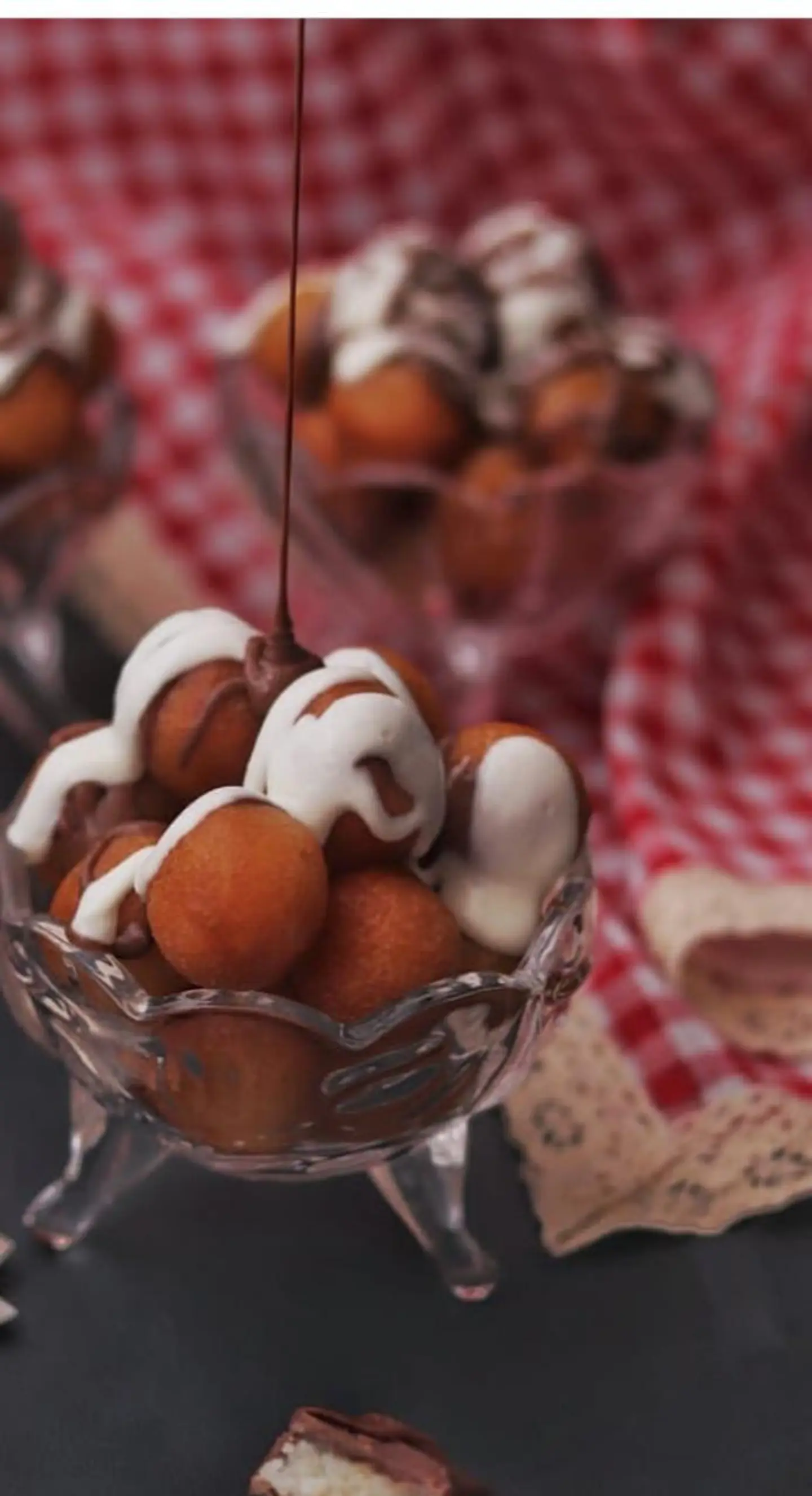 لقيمات شوكولاته بيضاء - صغير