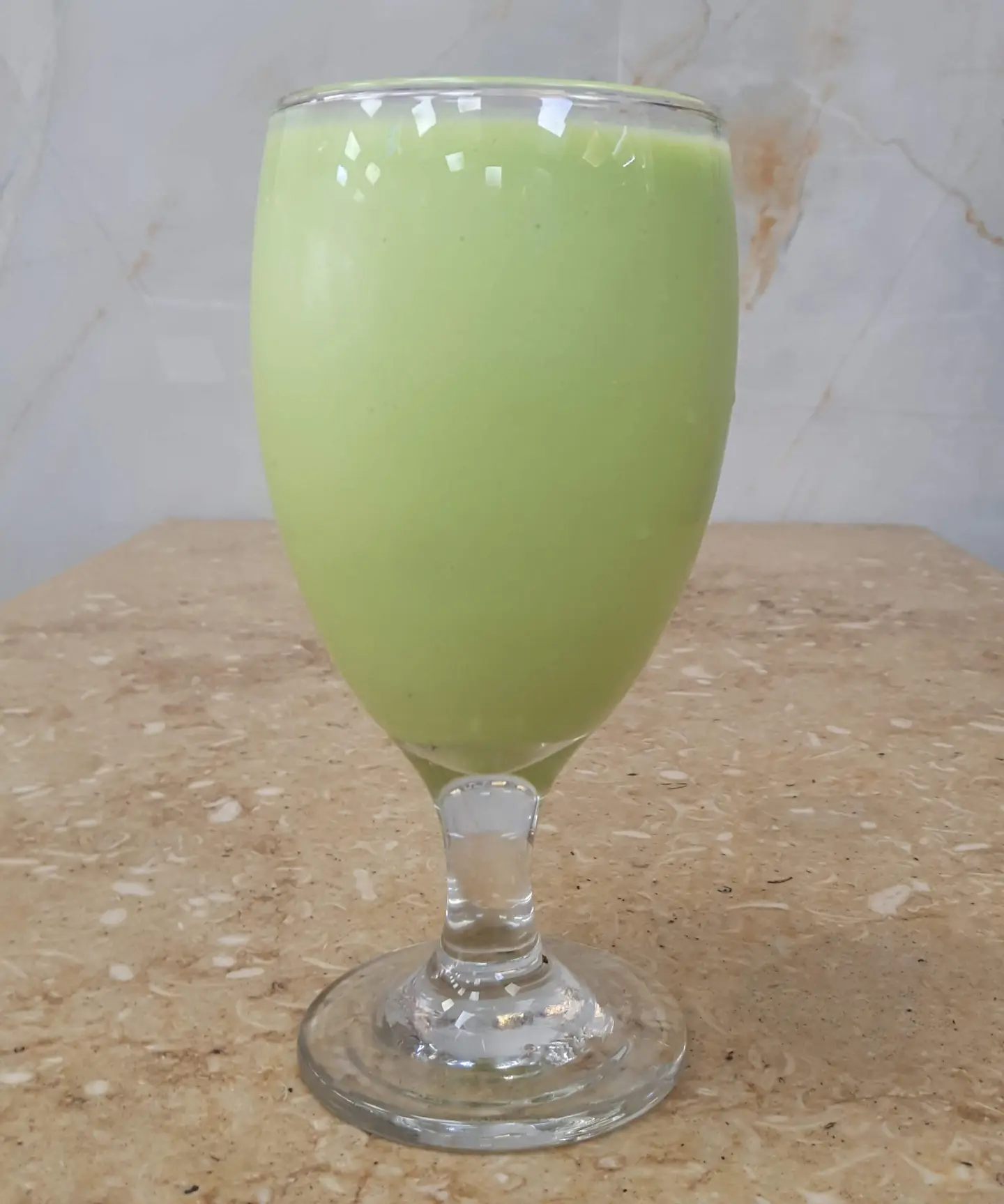 عصير افوكادو - وسط
