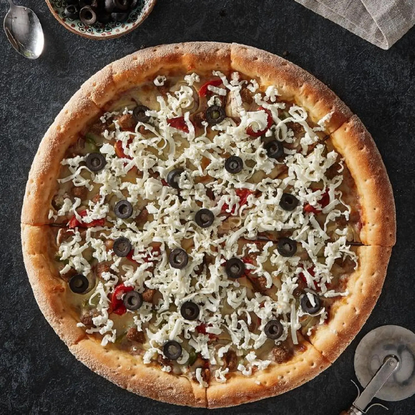 بيتزا يونانية  - صغير