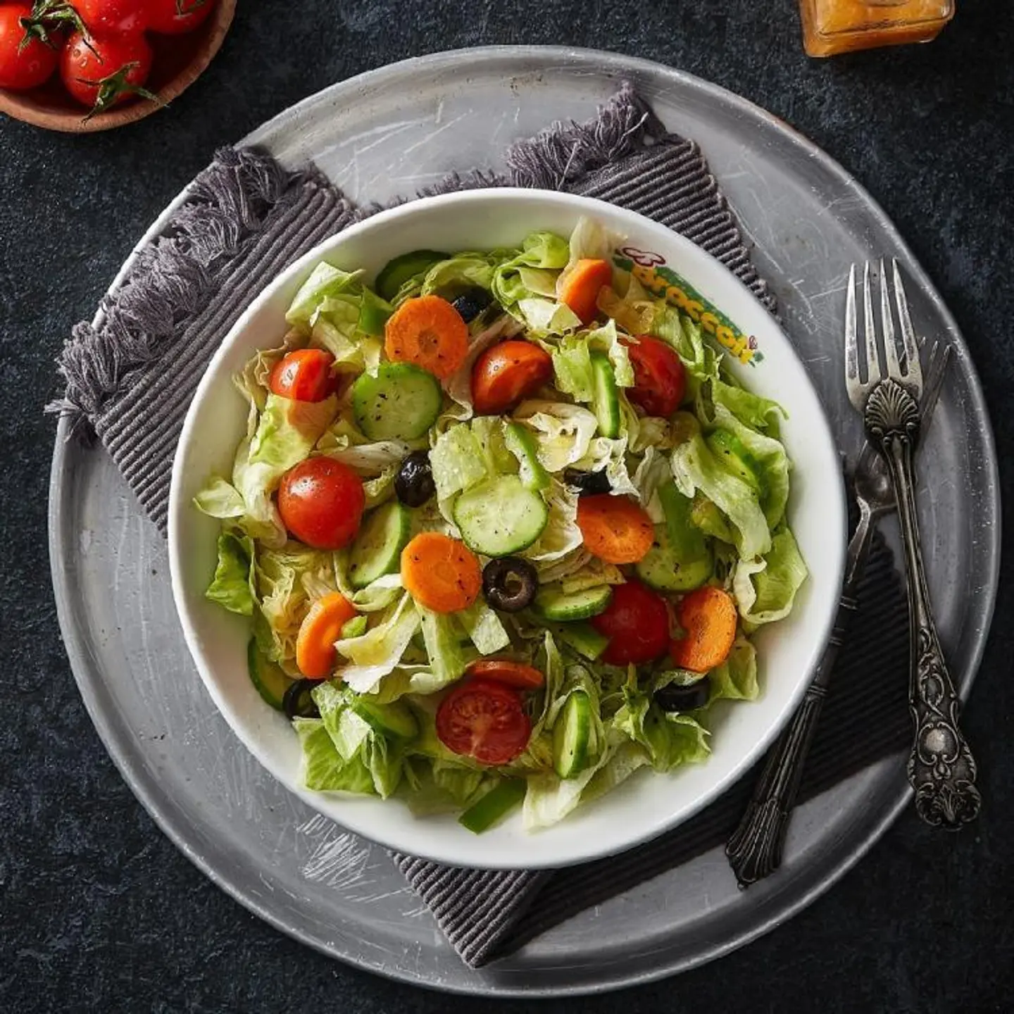 سلطة خضراء  - وسط