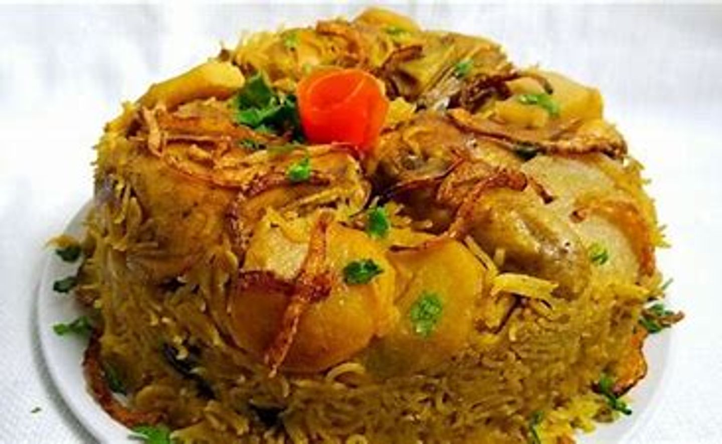 مقلوبة دجاج - دجاجة كاملة