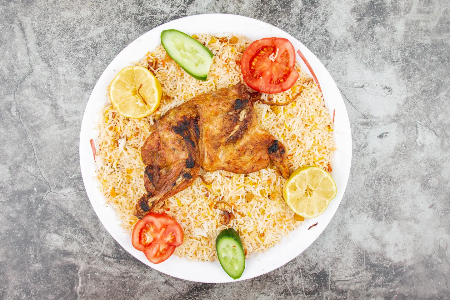 دجاج مظبي وارزحضرمي - نص حبة دجاج