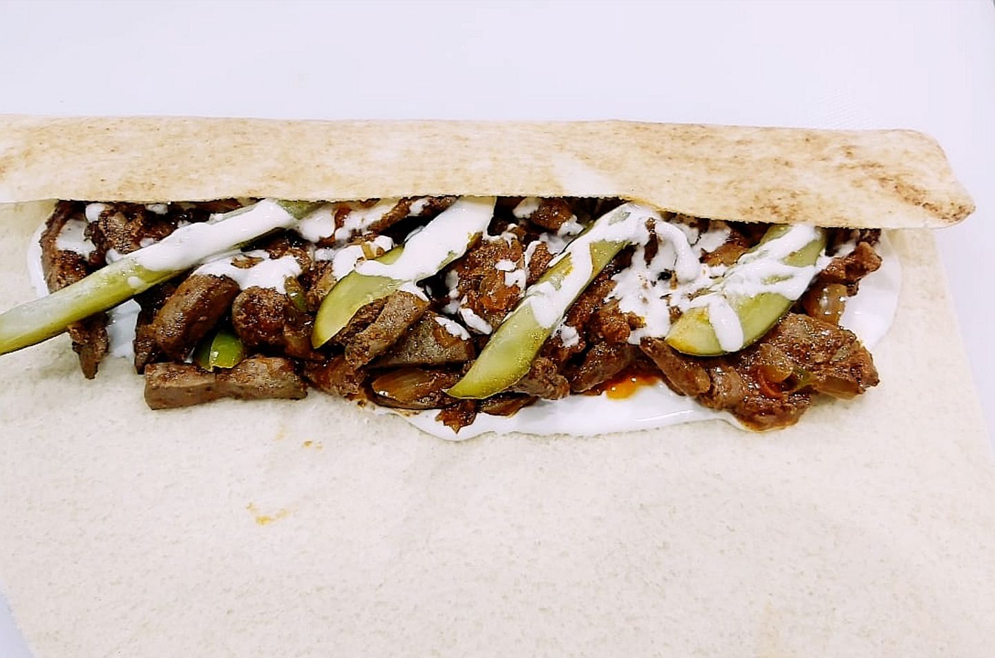 ساندوتش كبدة - خبز شراك