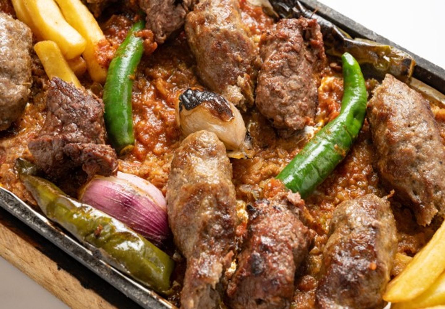 مشوي مشكل كباب كفتة -  طبق