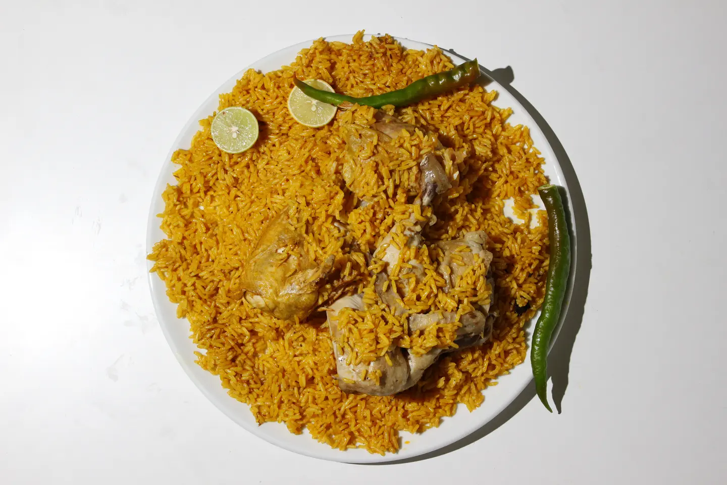 دجاج علي الفحم - بيتزا مسالا -كبيرة