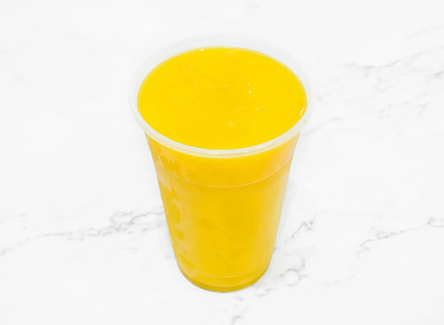 عصير مانجو طازج - وسط