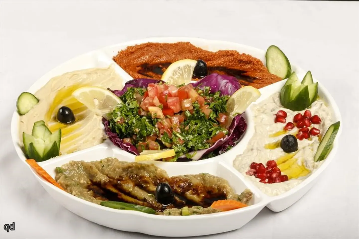 صحن مشكل مقبلات - صحن مشكل مقبلات-صغير