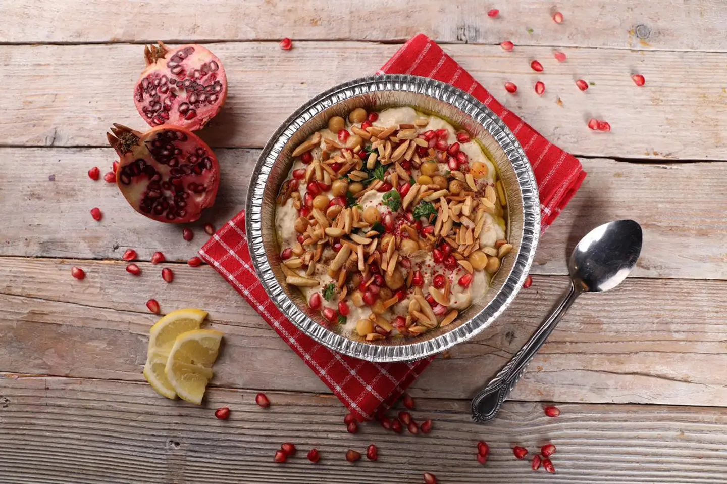 فتة حمص ومكسرات - صغير