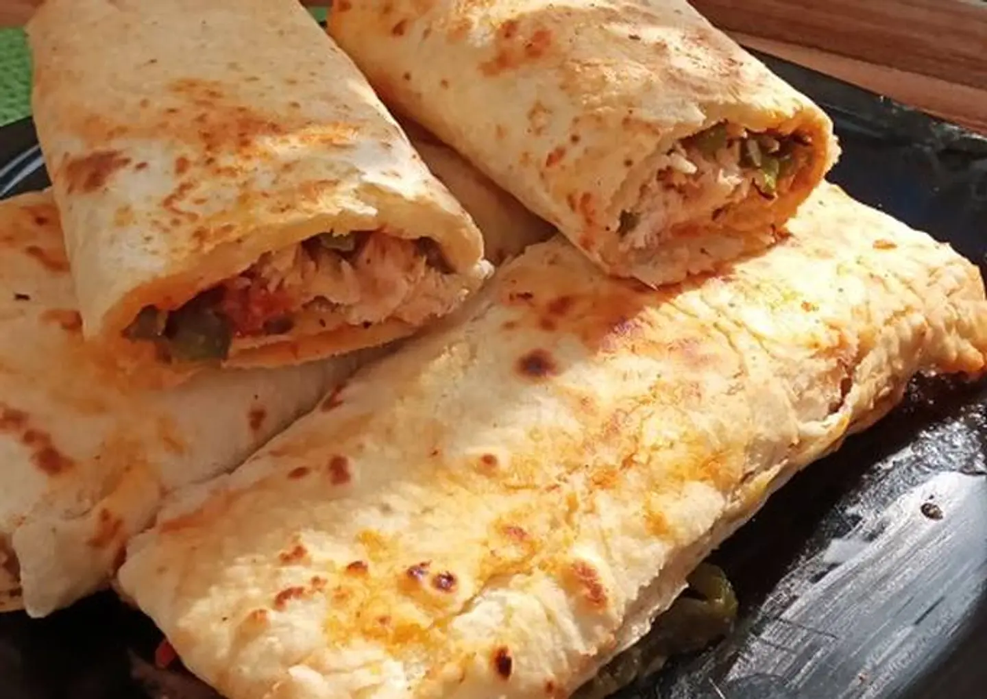 ساندوتش سمك بالجبنه - عادي
