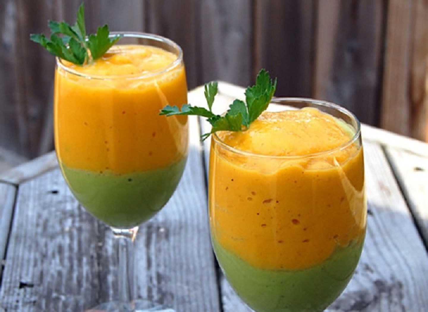 افوكادو مع تفاح و مانجو - صغير