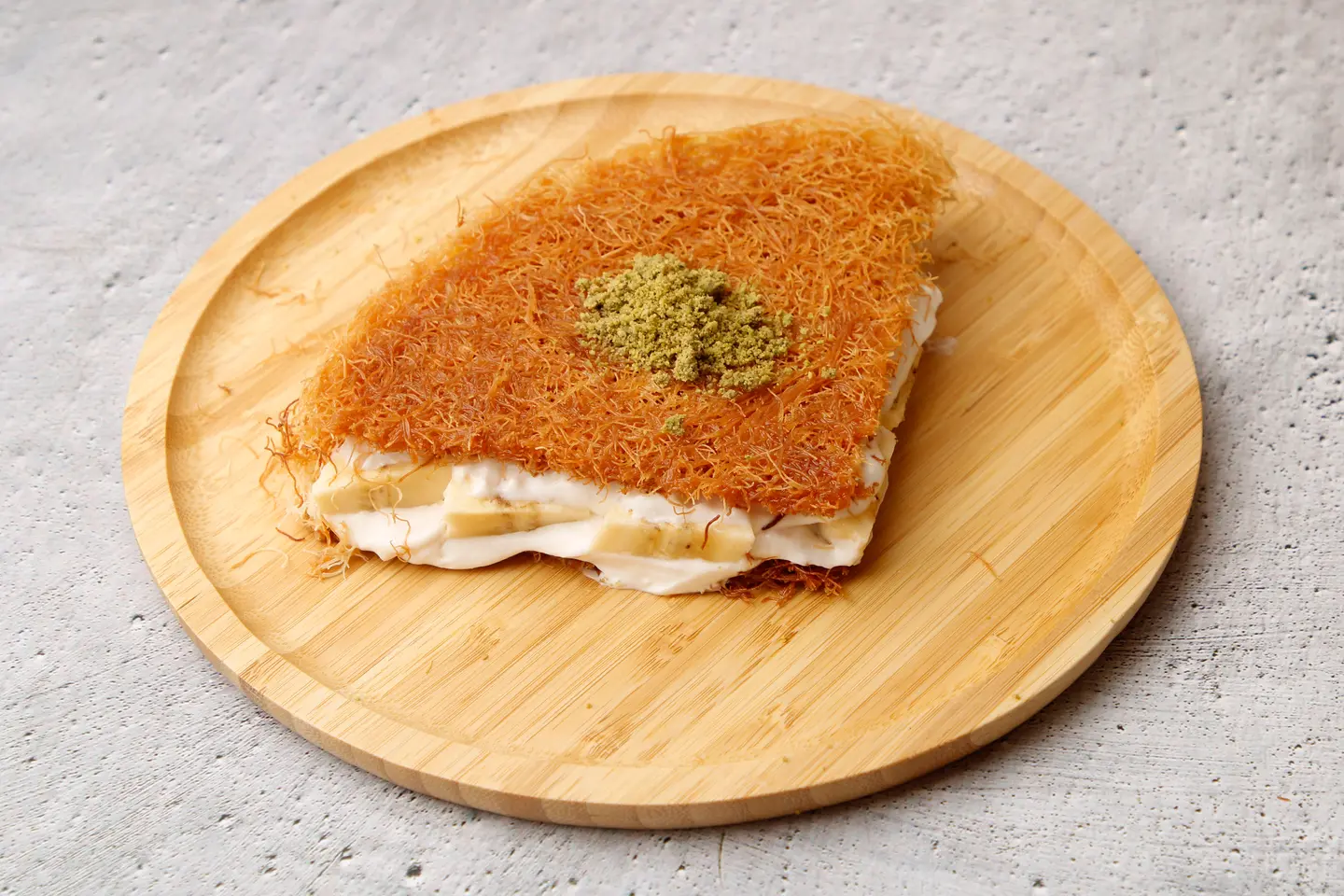 Rough Banana & Cream Knafa - Small [1 2 Persons]