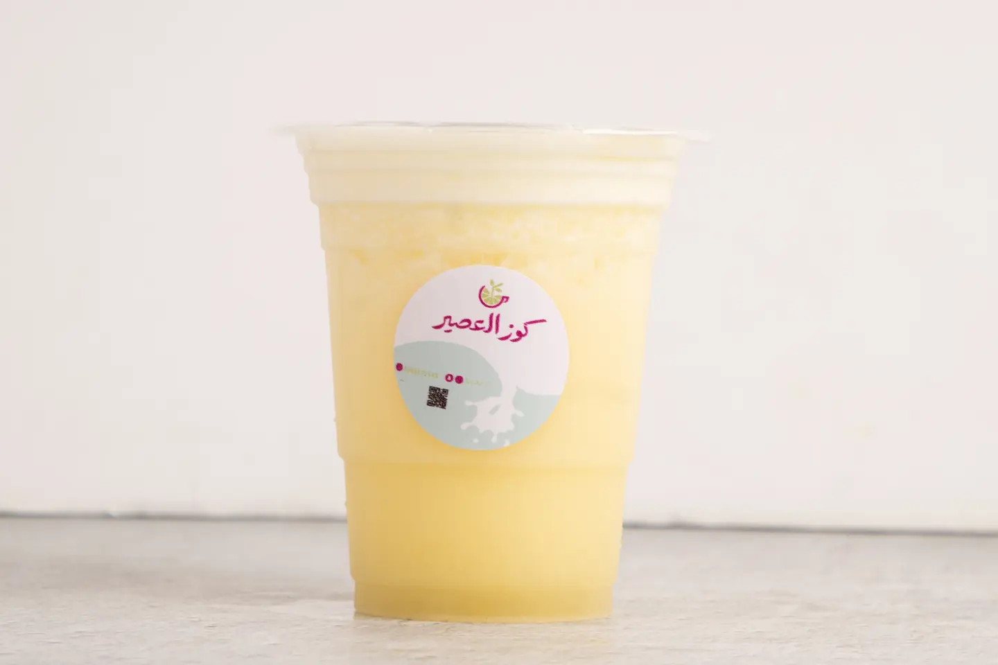 Pineapple - Medium Cup