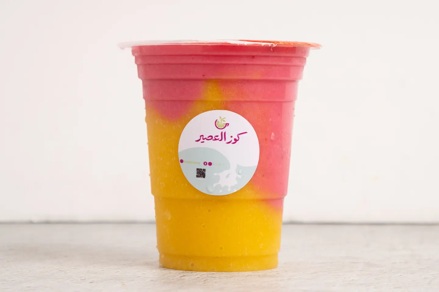 Strawberry Manga - Medium Cup