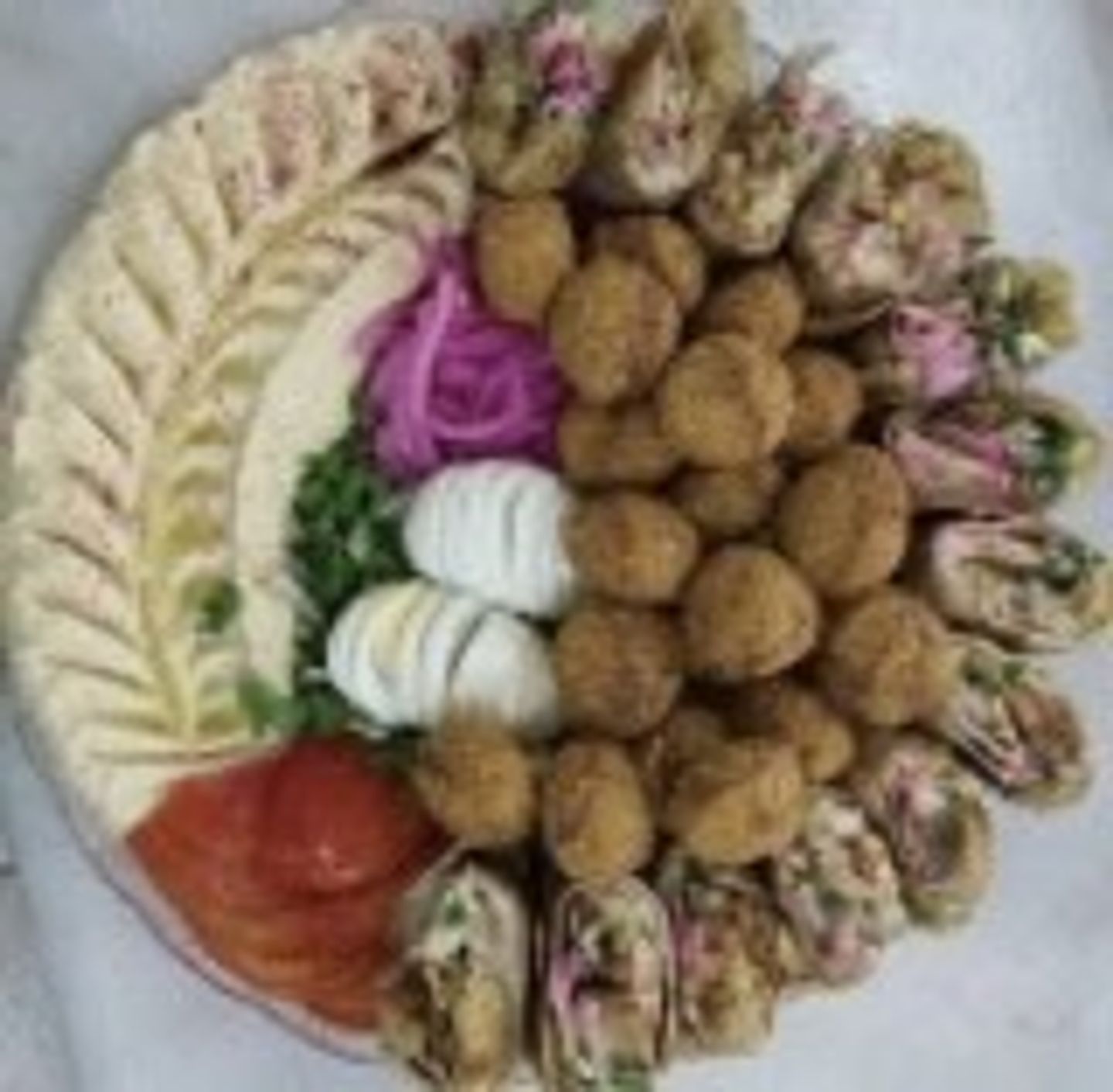 صحن مشكل شاكر - وسط
