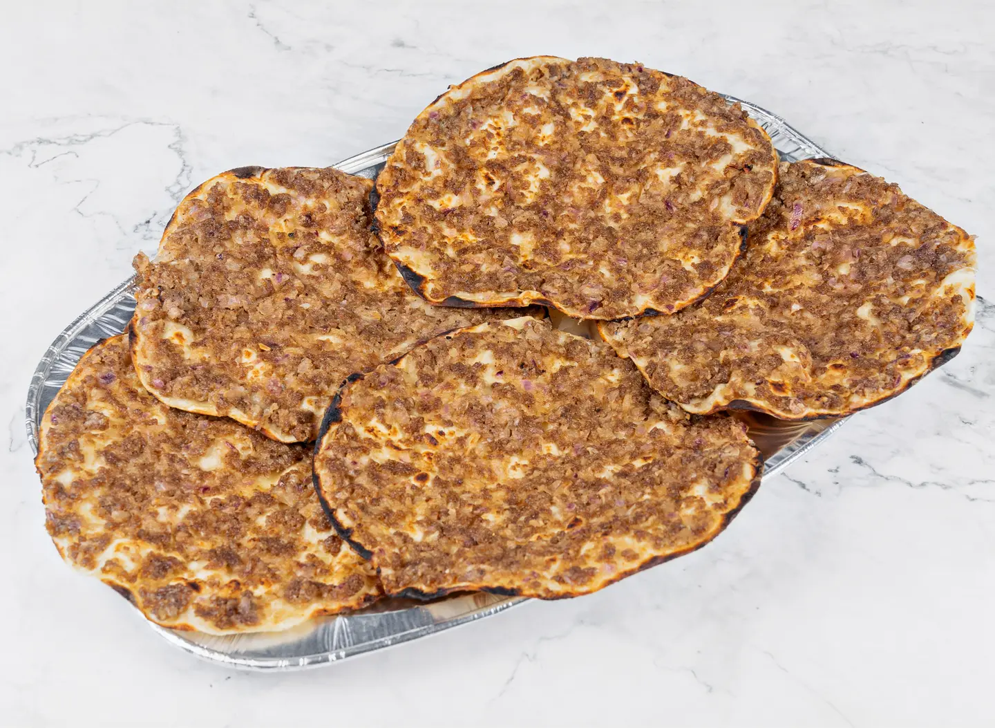 لحم بالعجين  - نفر