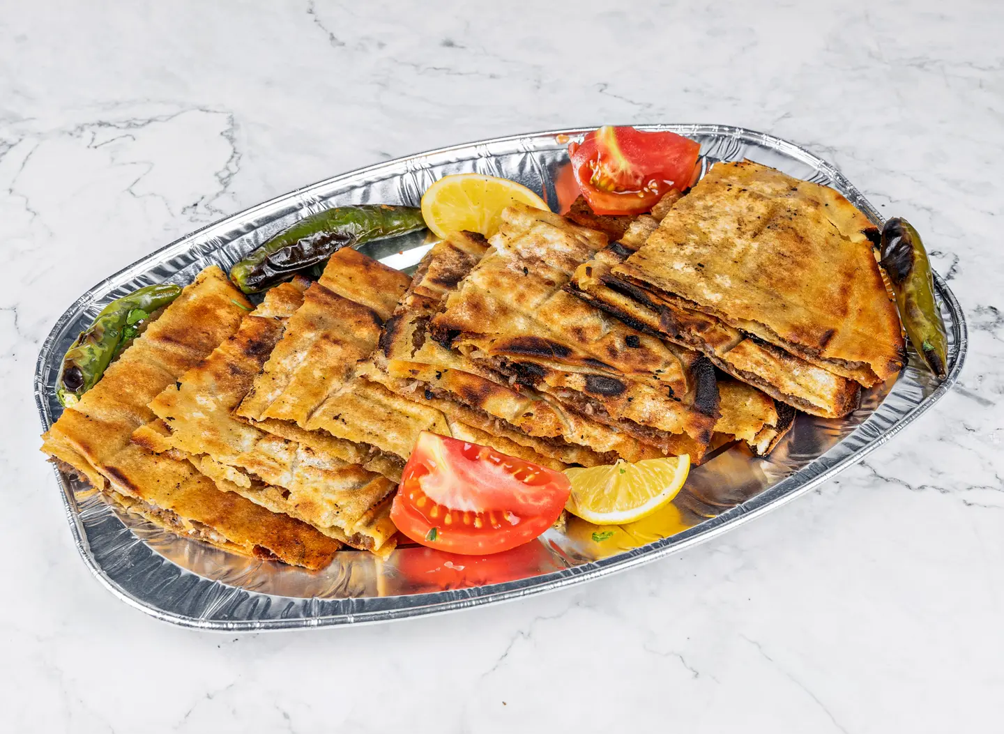 عرايس باللحم  - نفر