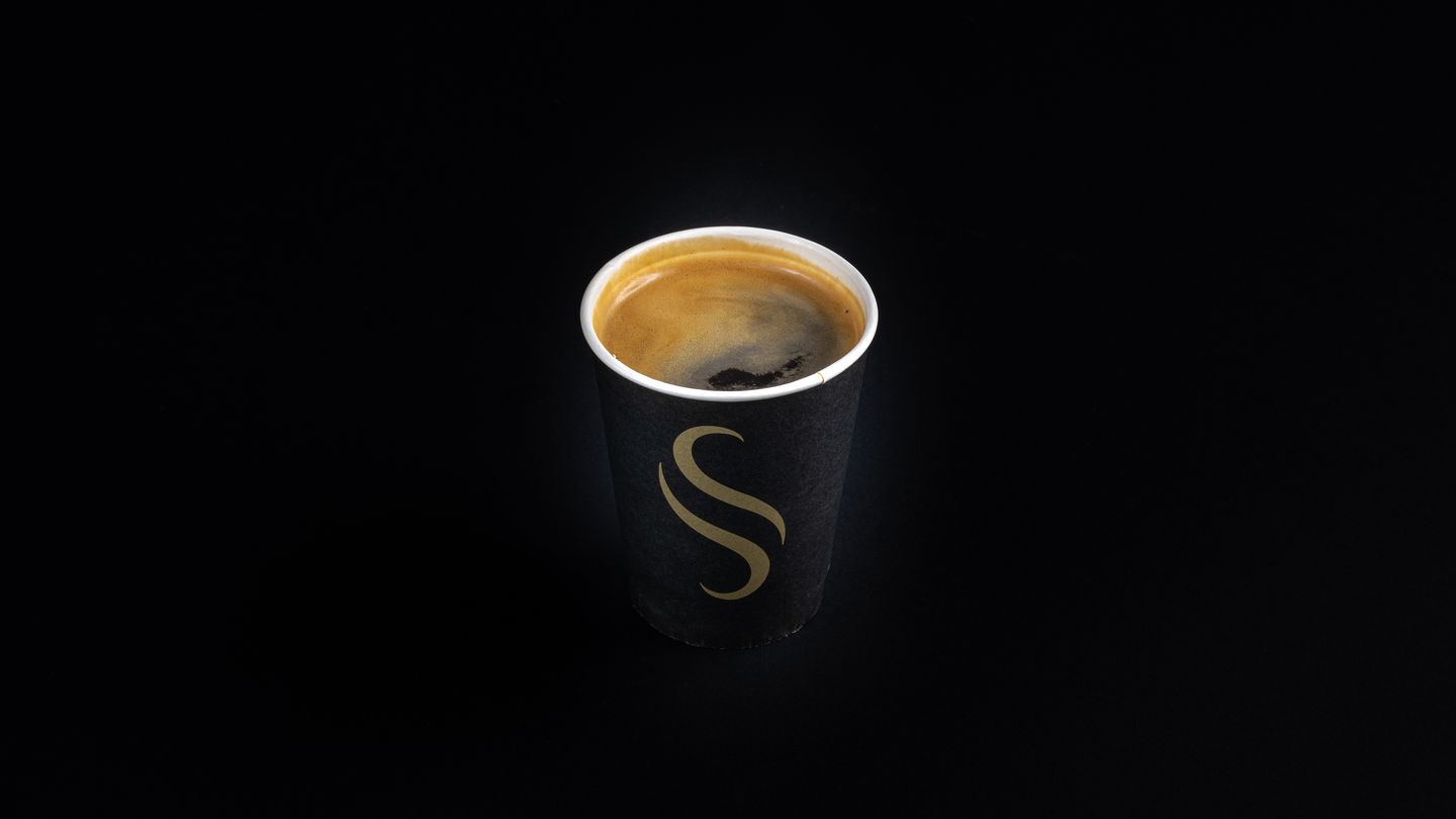 قهوة سوداء - صغير