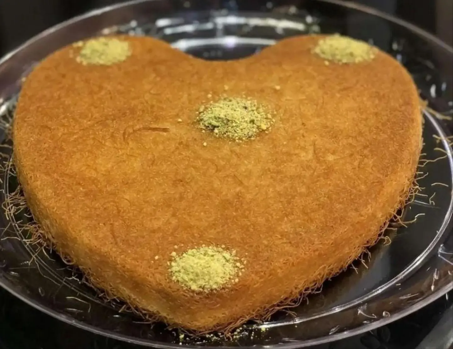Heart Cream Konafa - Small