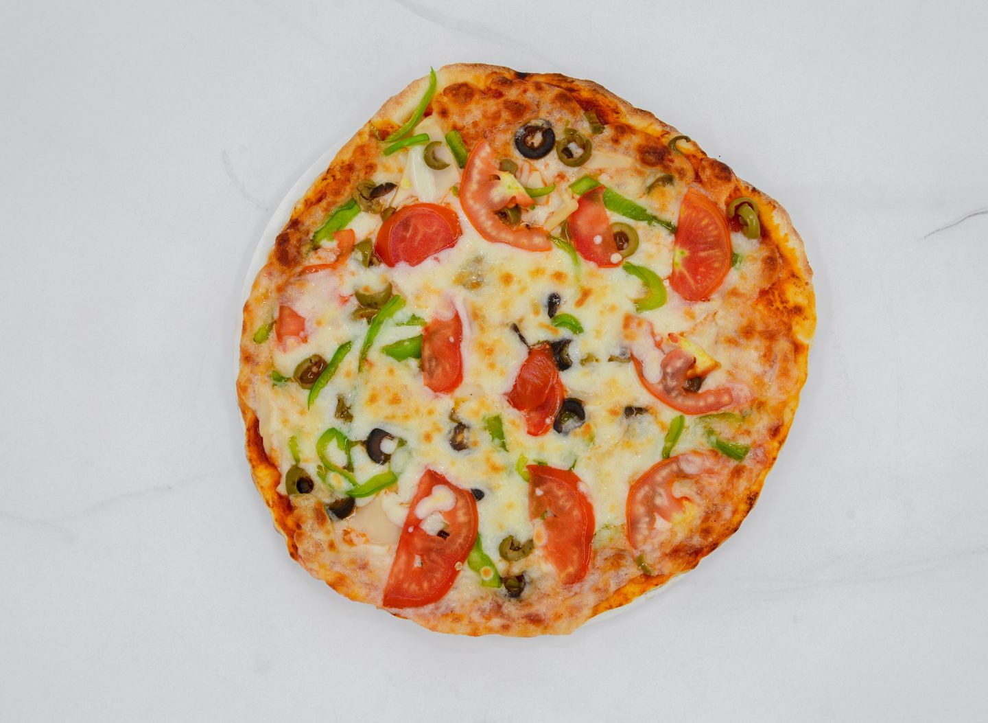 Hot Dog Pizza With Vegetables And Chicken - Small