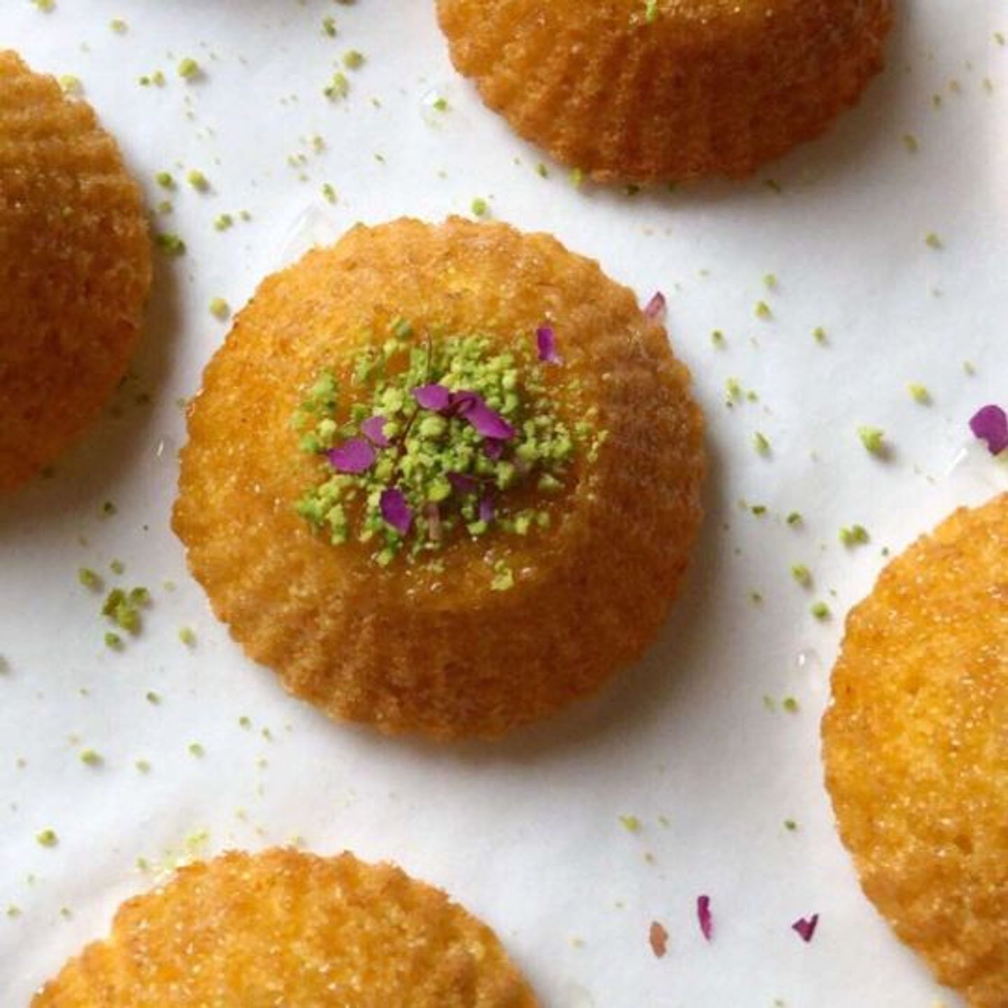 بسبوسة قشطه - صغير