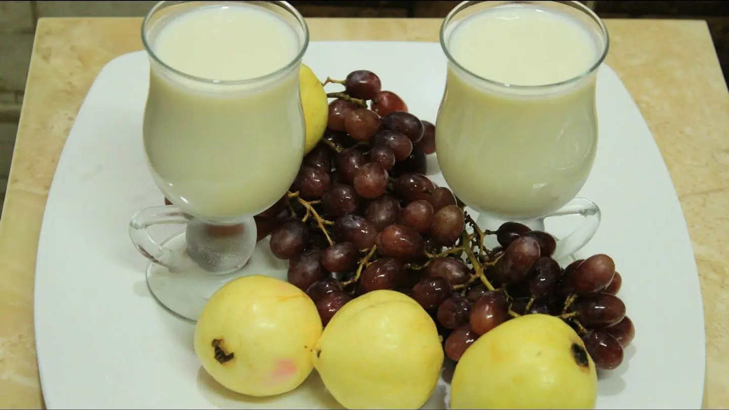 Grape with Guava Juice  - Medium