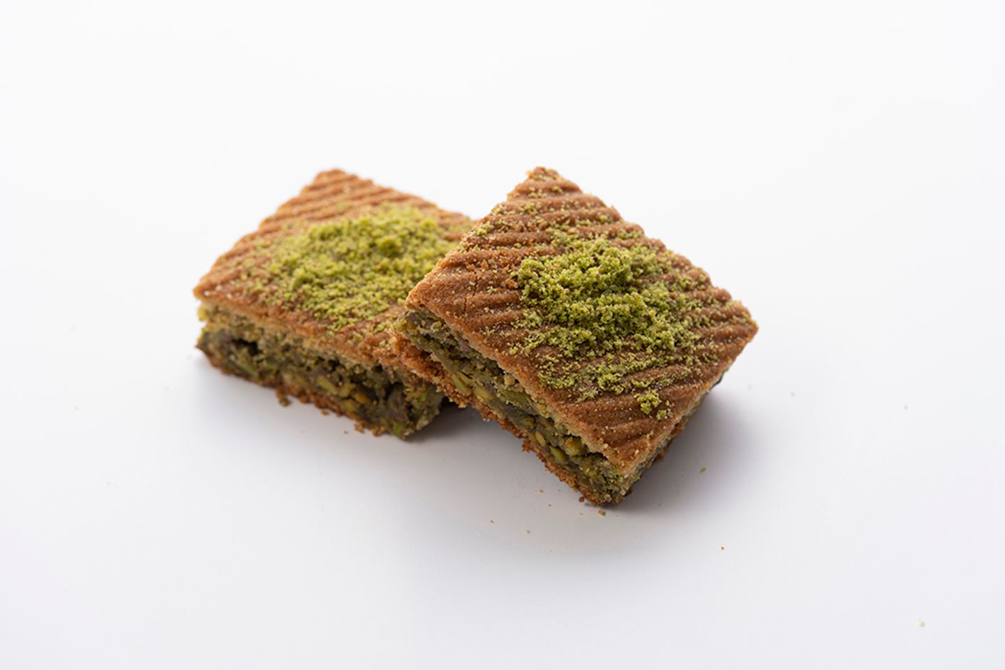 Flat Pistachio Maamol - 250 G