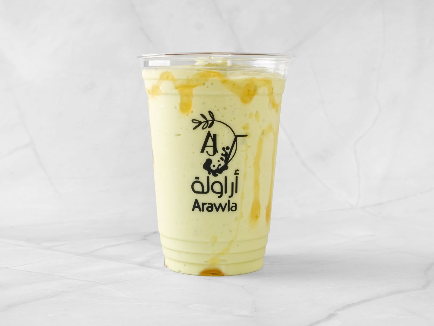 افوكادو بالعسل والمكسرات - كوب وسط