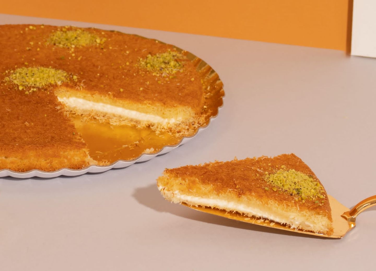 كنافة جبن سائل  - صغير