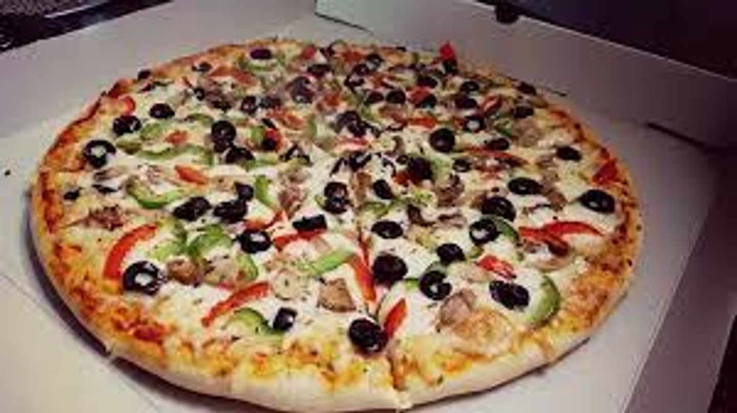 بيتزا ماكس - وسط