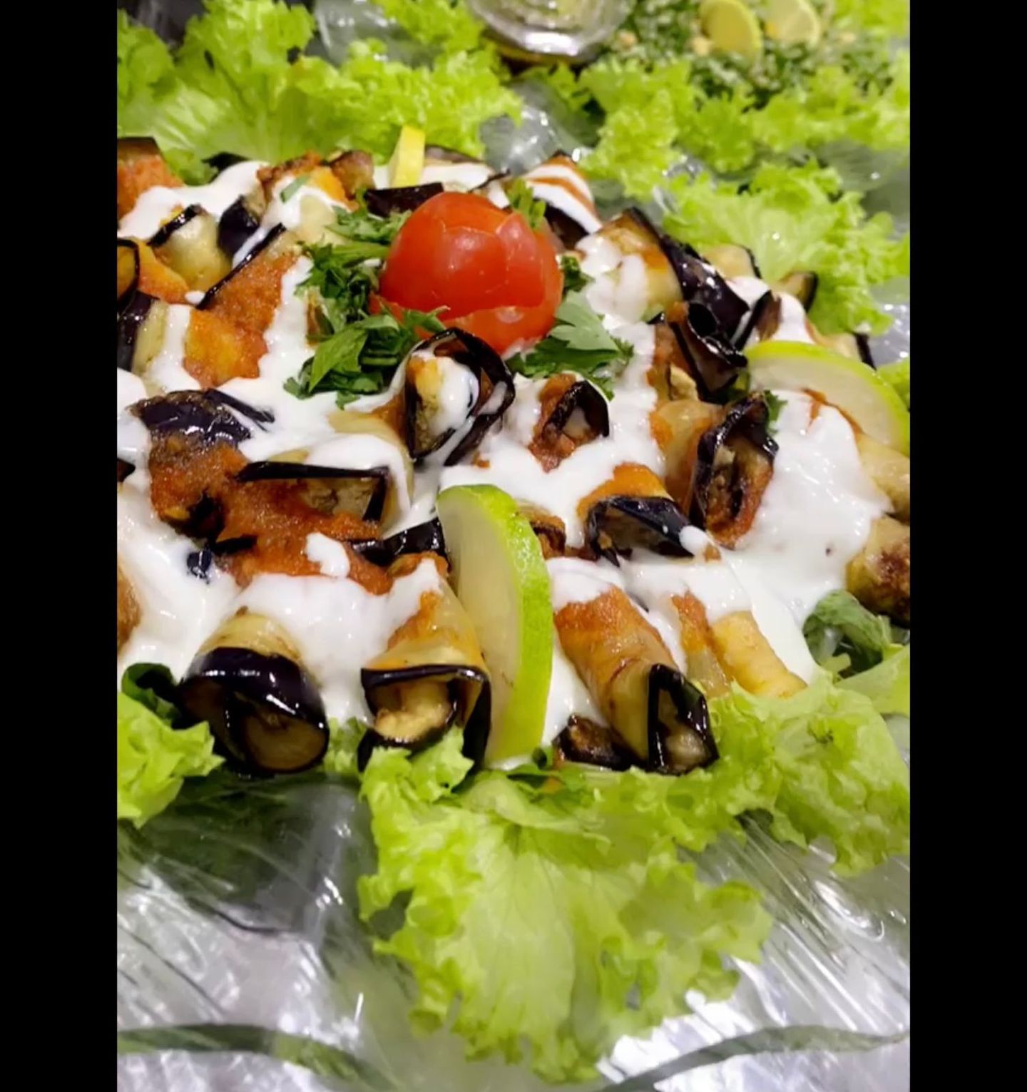 لفائف باذنجان بالدجاج والأجبان - كبير