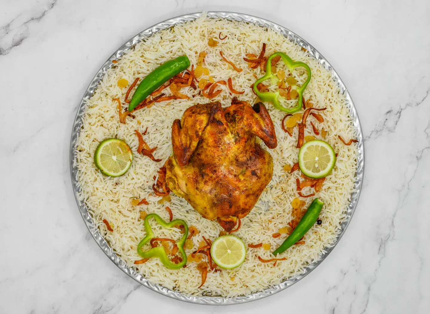 حبة دجاج مندي كاملة - رز سعودي