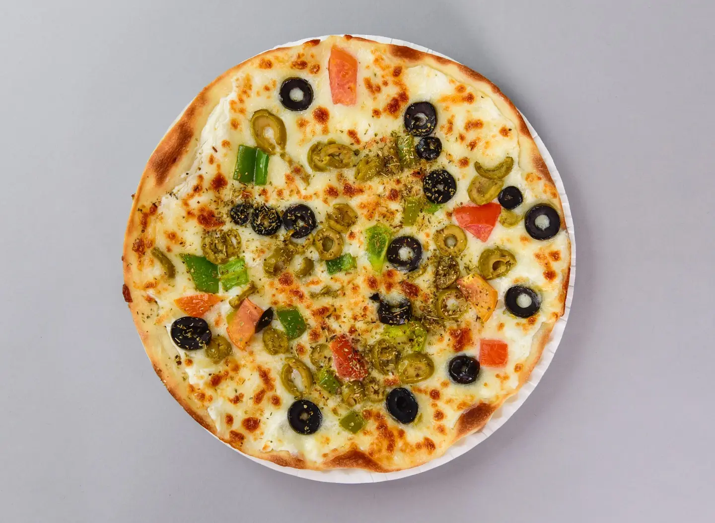 Labneh Pizza With Vegetables - Small