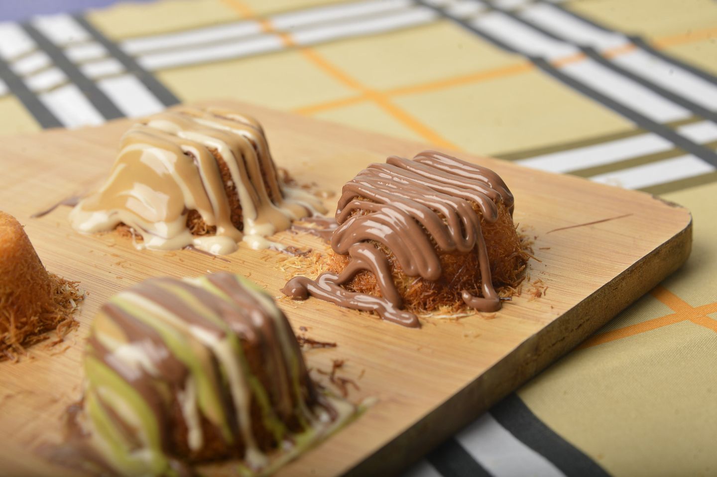 Mini Kunafah Cream With Sauce - 6 Pieces
