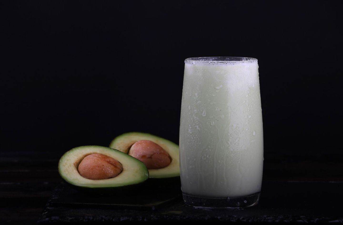 كلاسيك افوكادو شيك - كبير