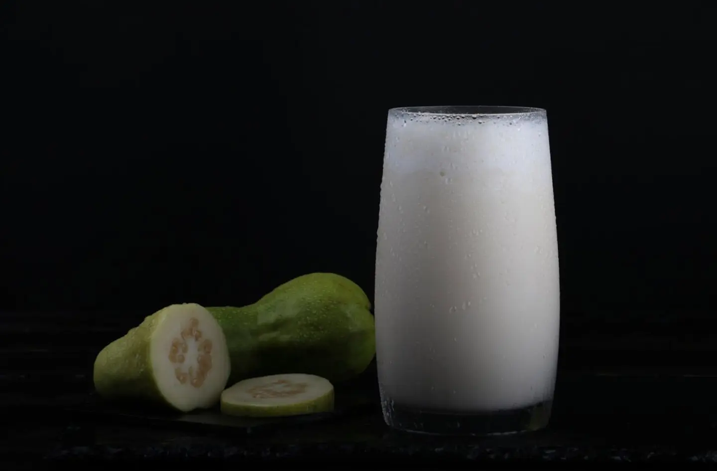 Classic Guava Shake - Large