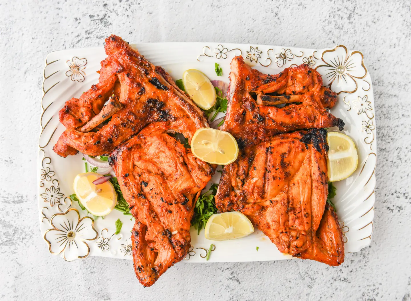 دجاج على فحم سادة - حبة دجاج كاملة