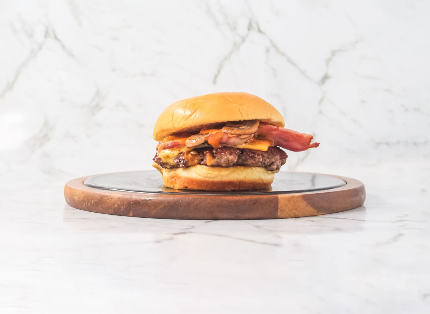 Paris Delice Burger   Beef - Single