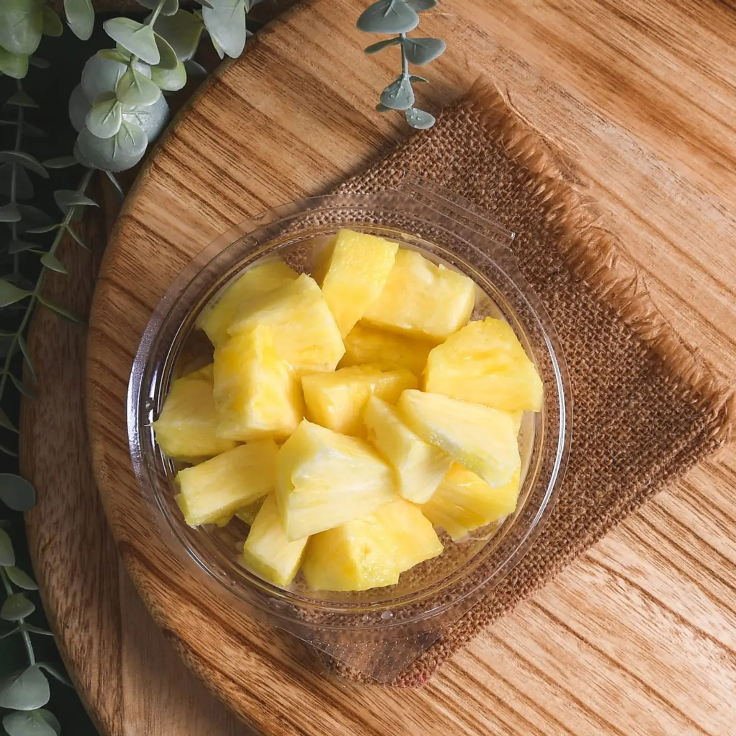 Pineapple Pieces - Medium Plate