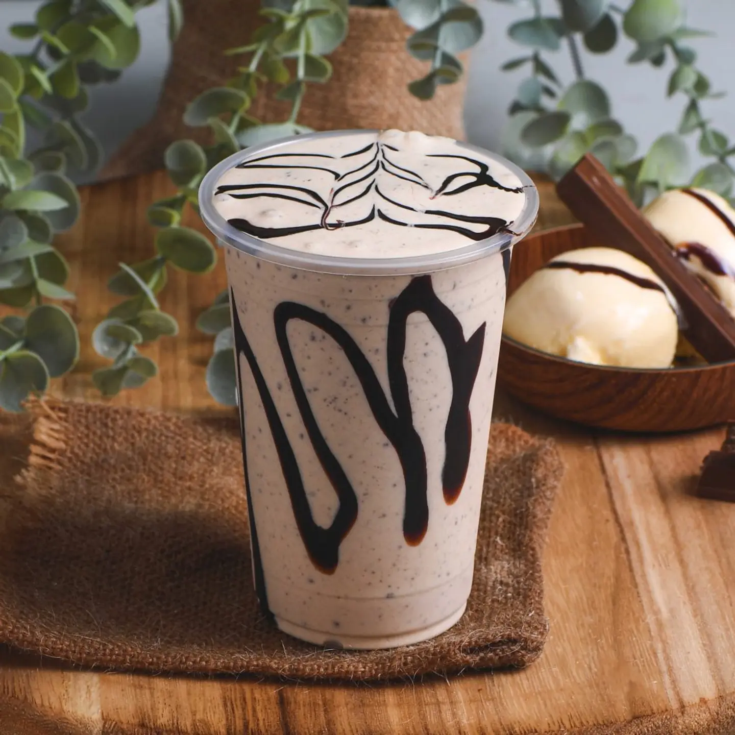 Kitkat Milkshake - Medium Cup